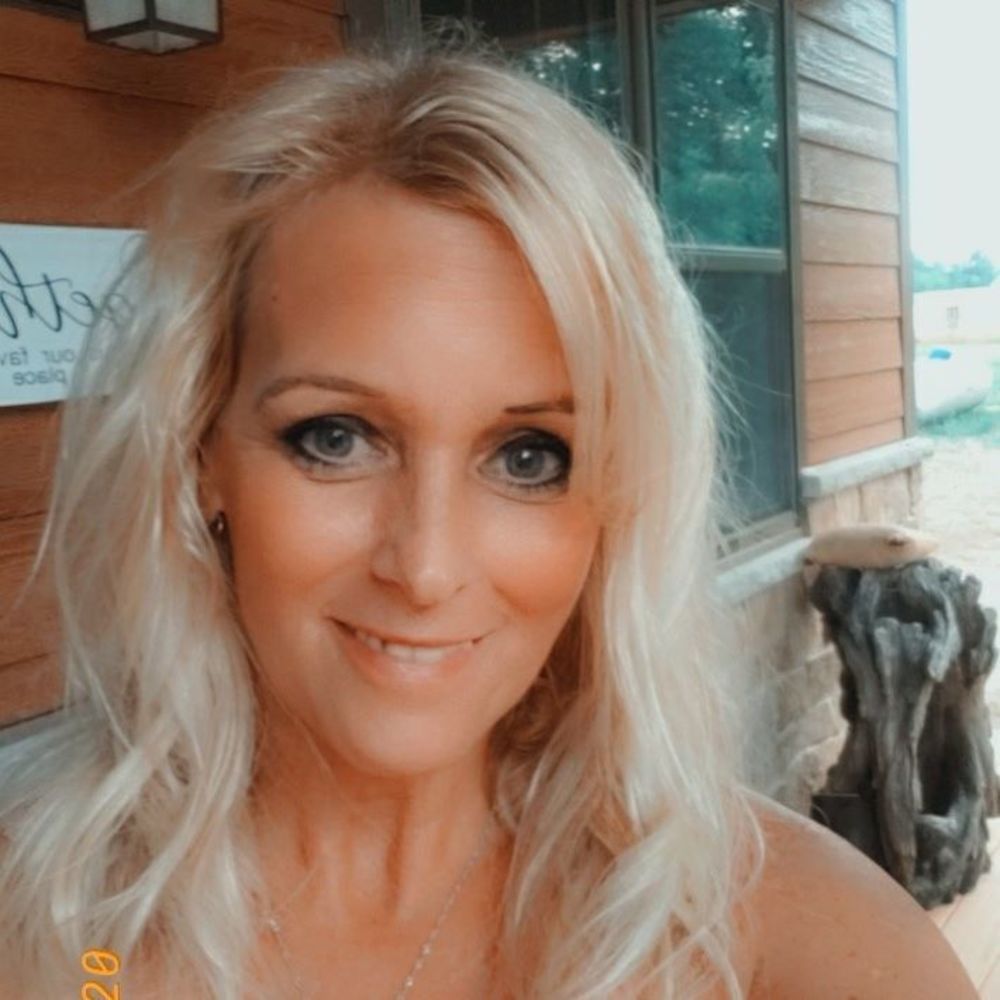 Meet your Posher, Wendy